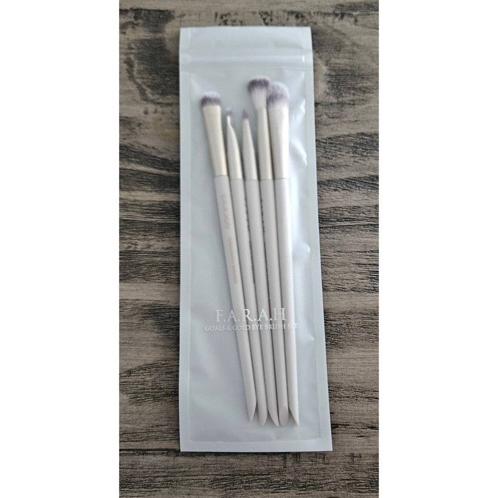 F.A.R.A.H Goals & Gold Eye 5 Piece Brush Set NIP MSRP $40